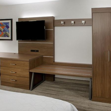 Holiday Inn Express & Suites - Miramar By Ihg Екстериор снимка