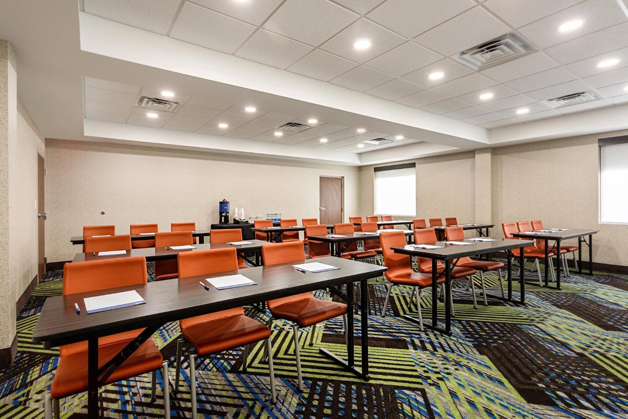 Holiday Inn Express & Suites - Miramar By Ihg Екстериор снимка