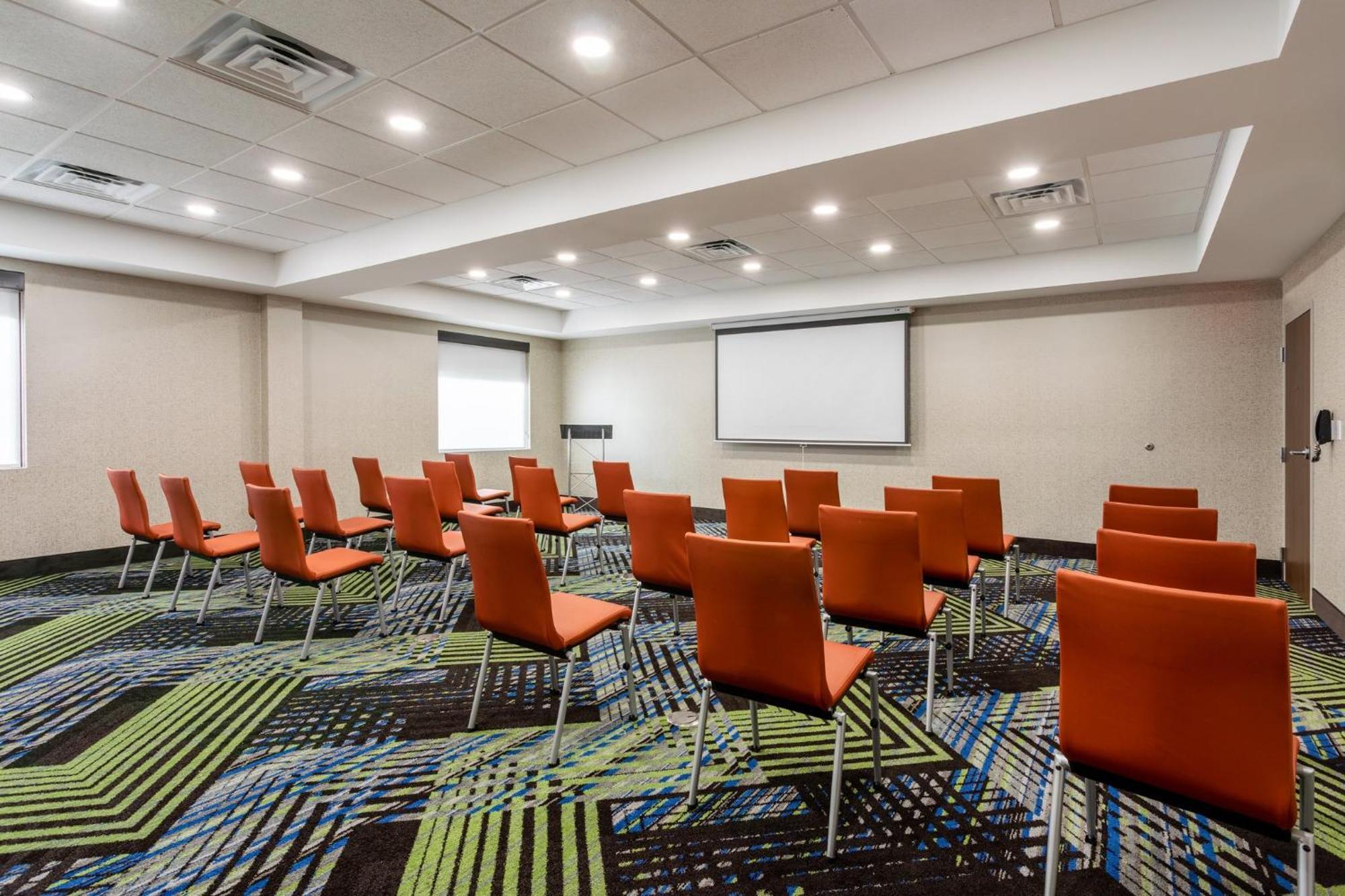 Holiday Inn Express & Suites - Miramar By Ihg Екстериор снимка