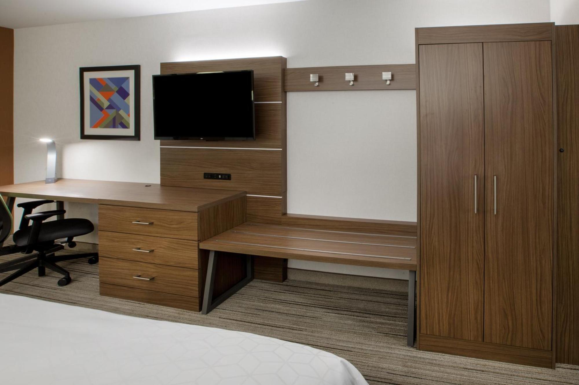 Holiday Inn Express & Suites - Miramar By Ihg Екстериор снимка