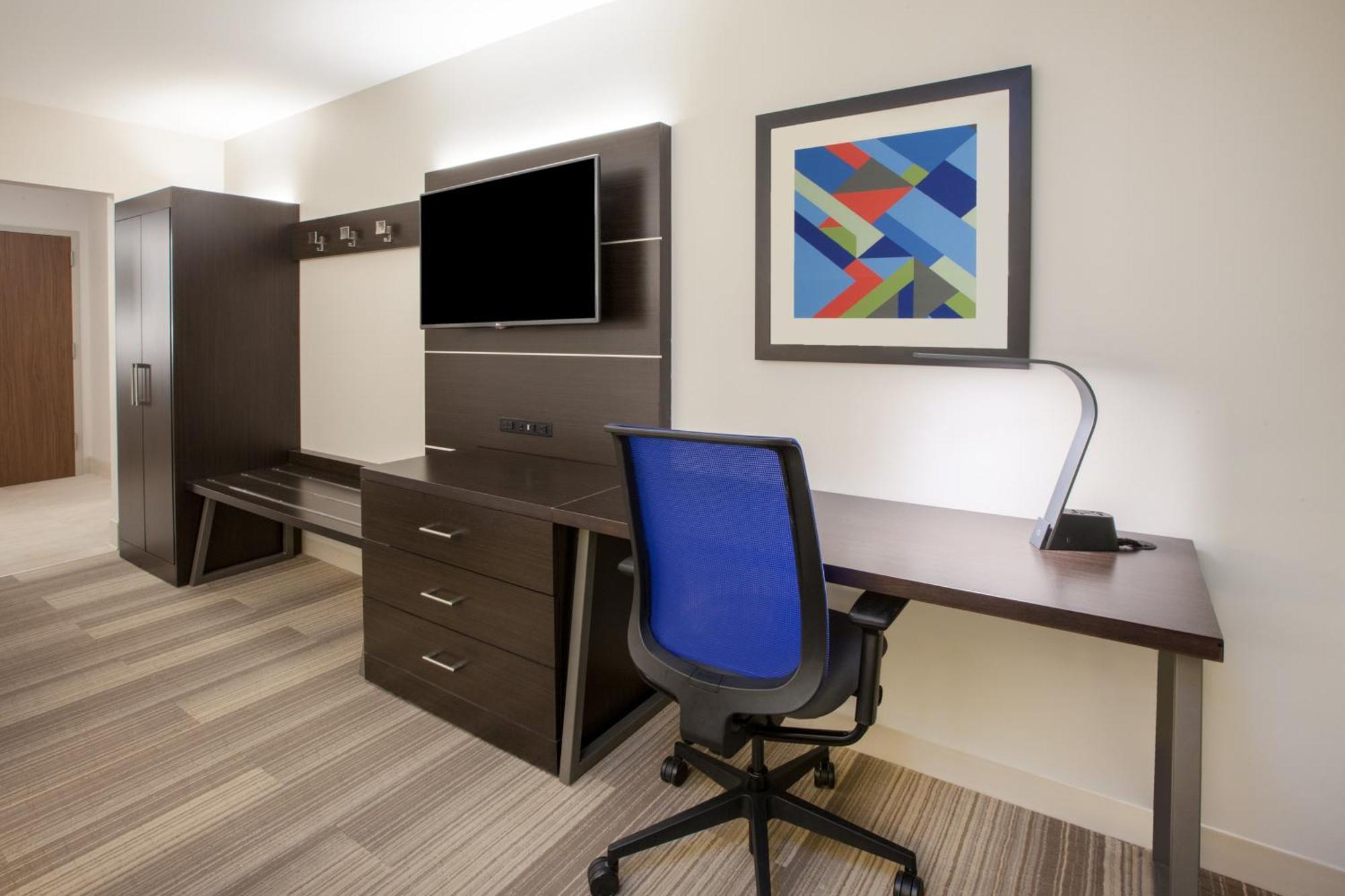 Holiday Inn Express & Suites - Miramar By Ihg Екстериор снимка